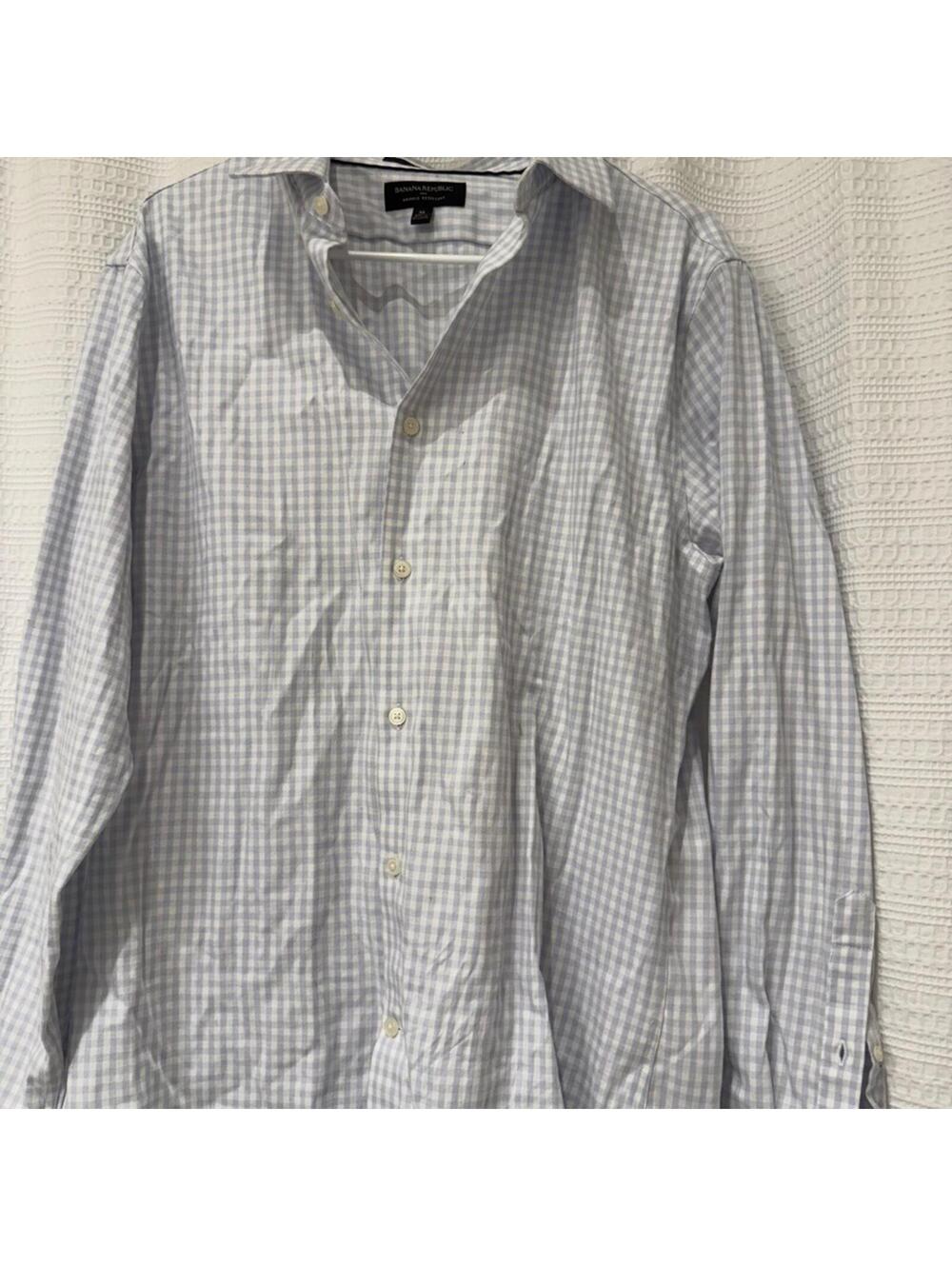 Banana Republic Blue Casual Button Down Shirt